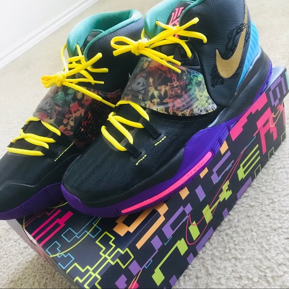 Nike Kyrie Irving Chinese New Year Size 15 New
